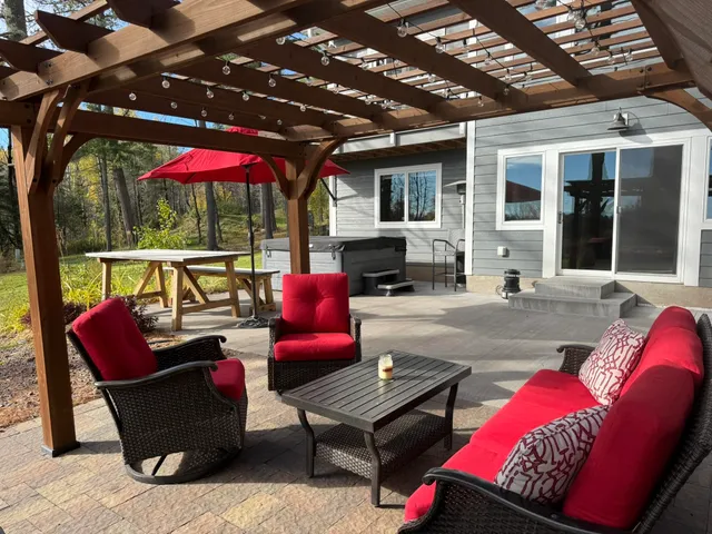 $899,000 | 1774 Highway 2 Two Harbors, Two Harbors, MN 55616