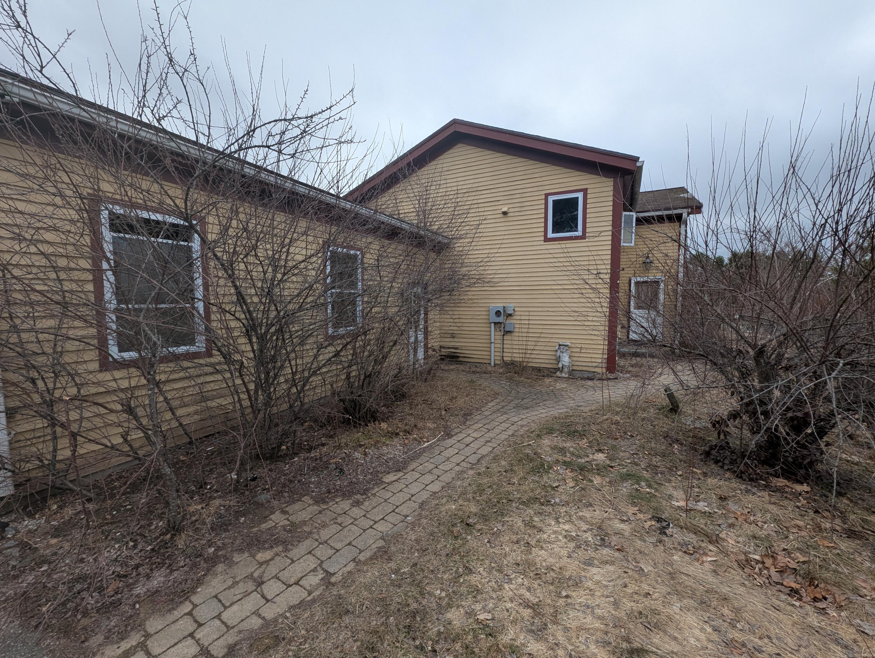 128 Pinewoods Road Lewiston, ME 04240 - Photo 68 of 74 PXL_20260402_135923971.RAW-01.COVER