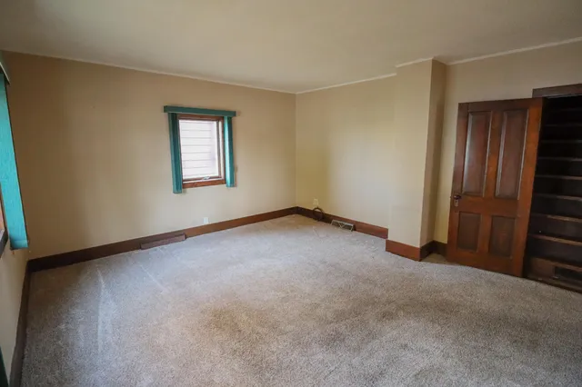 $179,000 | 2326 Kane Street, La Crosse, WI 54603