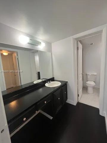 $1,500 | 498 Northwest 165th Street, Unit D503, Miami, FL 33169