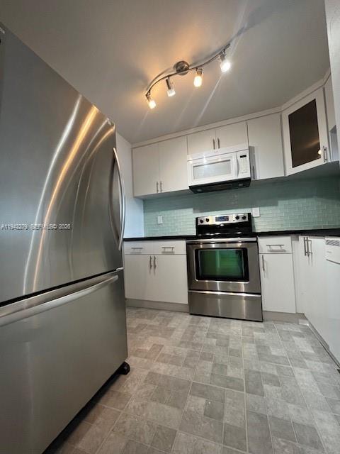 498 Northwest 165th Street, Unit D503 Miami, FL 33169 - Photo 9 of 29