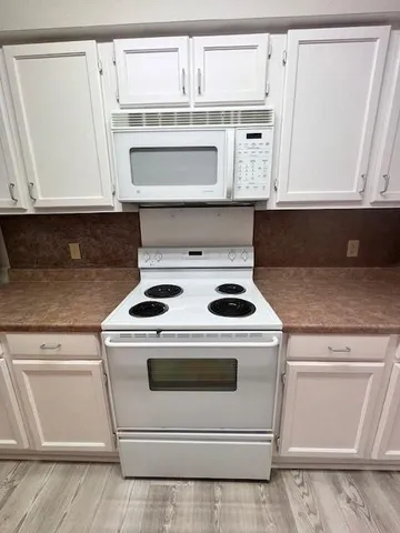 $1,595 | 9510 Balsa Drive, Shreveport, LA 71115