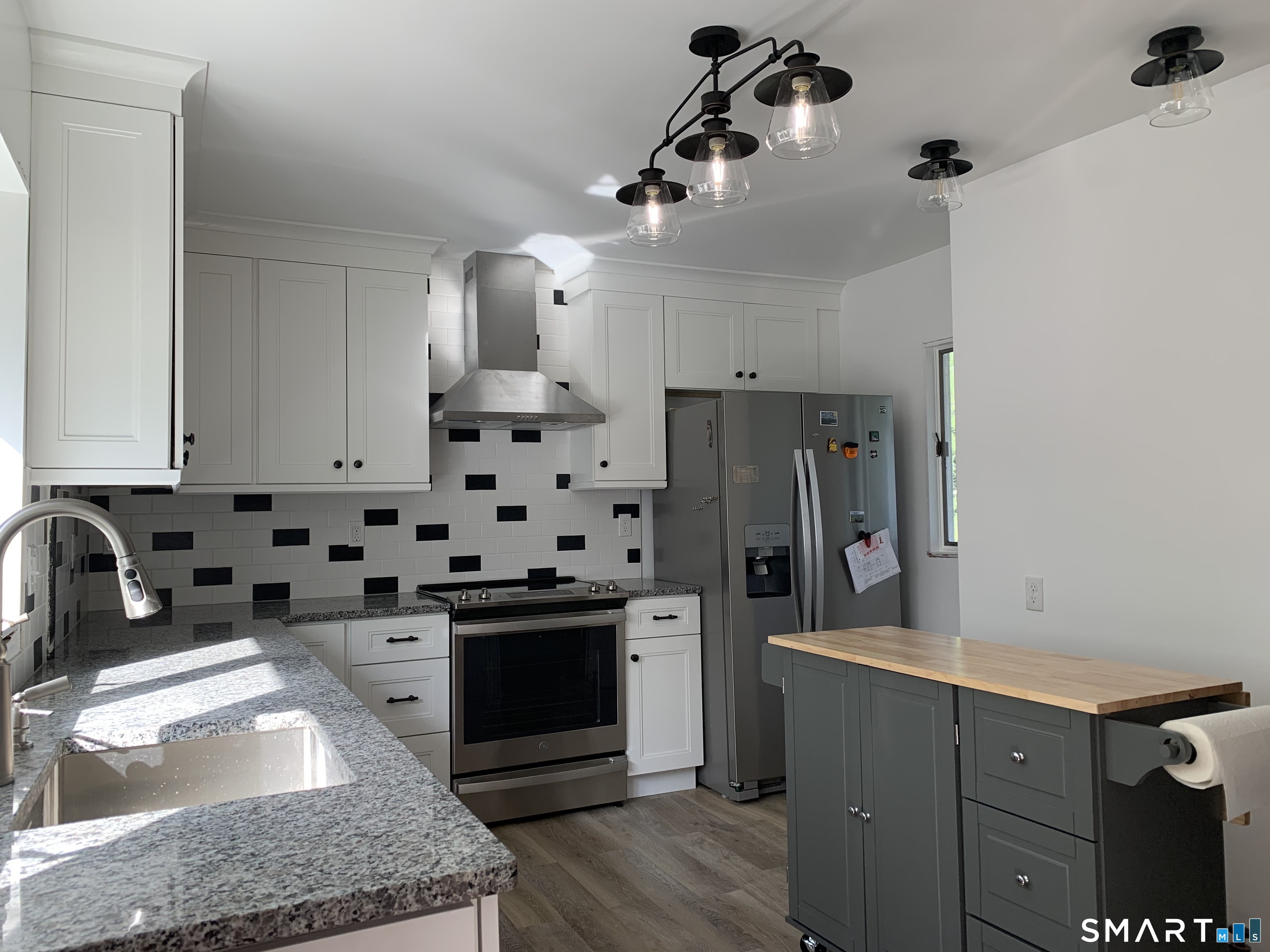 14 Arden Road Waterbury, CT 06708 - Photo 12 of 24