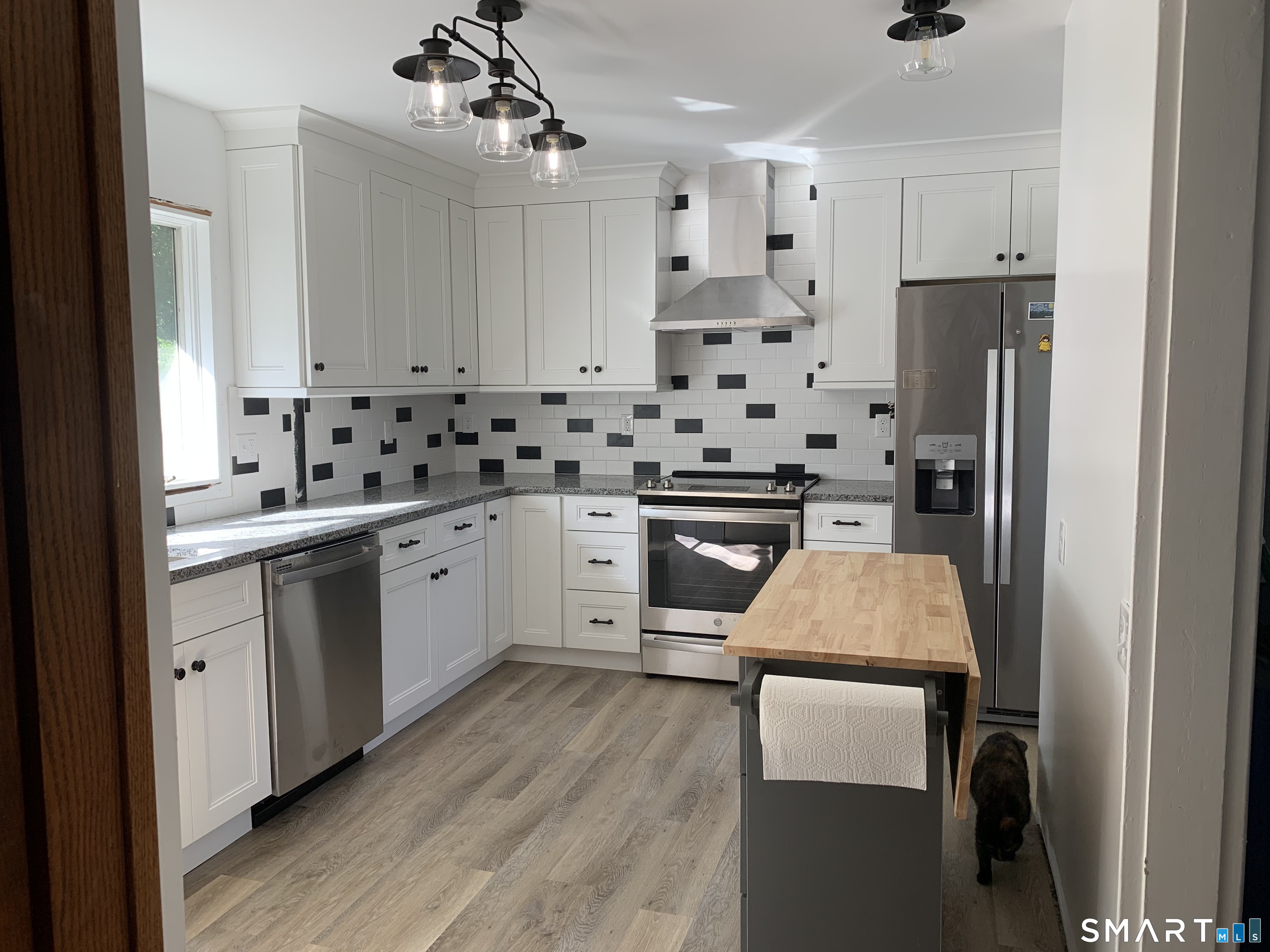 14 Arden Road Waterbury, CT 06708 - Photo 13 of 24