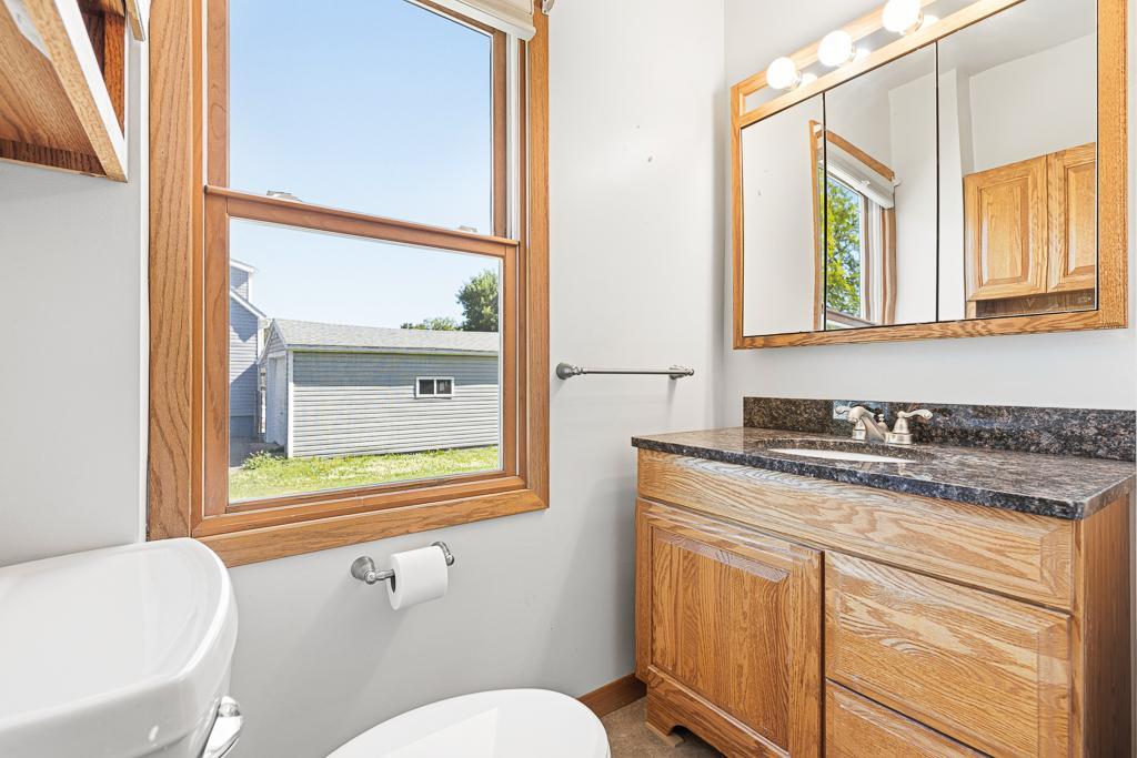 133 4th Street Dawson, MN 56232 - Photo 25 of 38