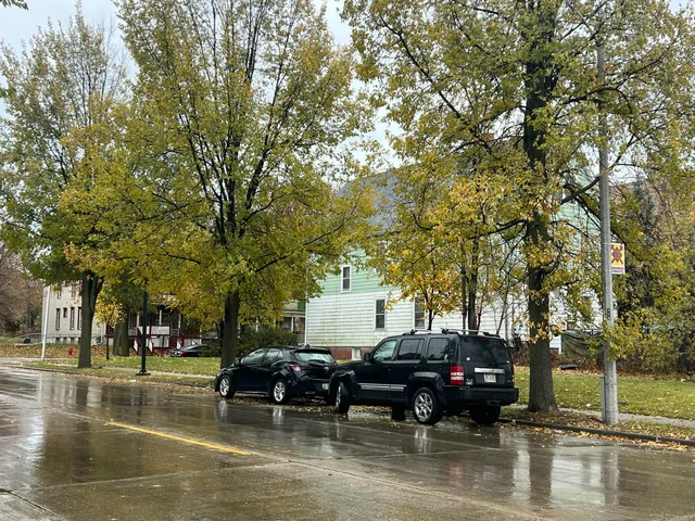 $195,900 | 212 West Center Street, Milwaukee, WI 53212