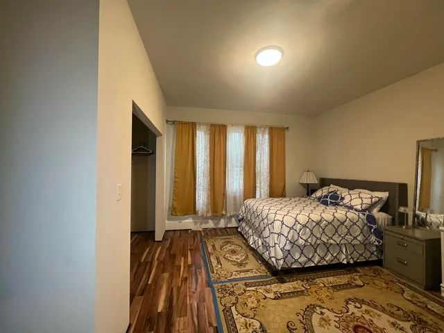 $195,900 | 212 West Center Street, Milwaukee, WI 53212