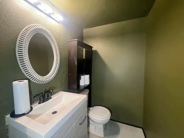 $195,900 | 212 West Center Street, Milwaukee, WI 53212