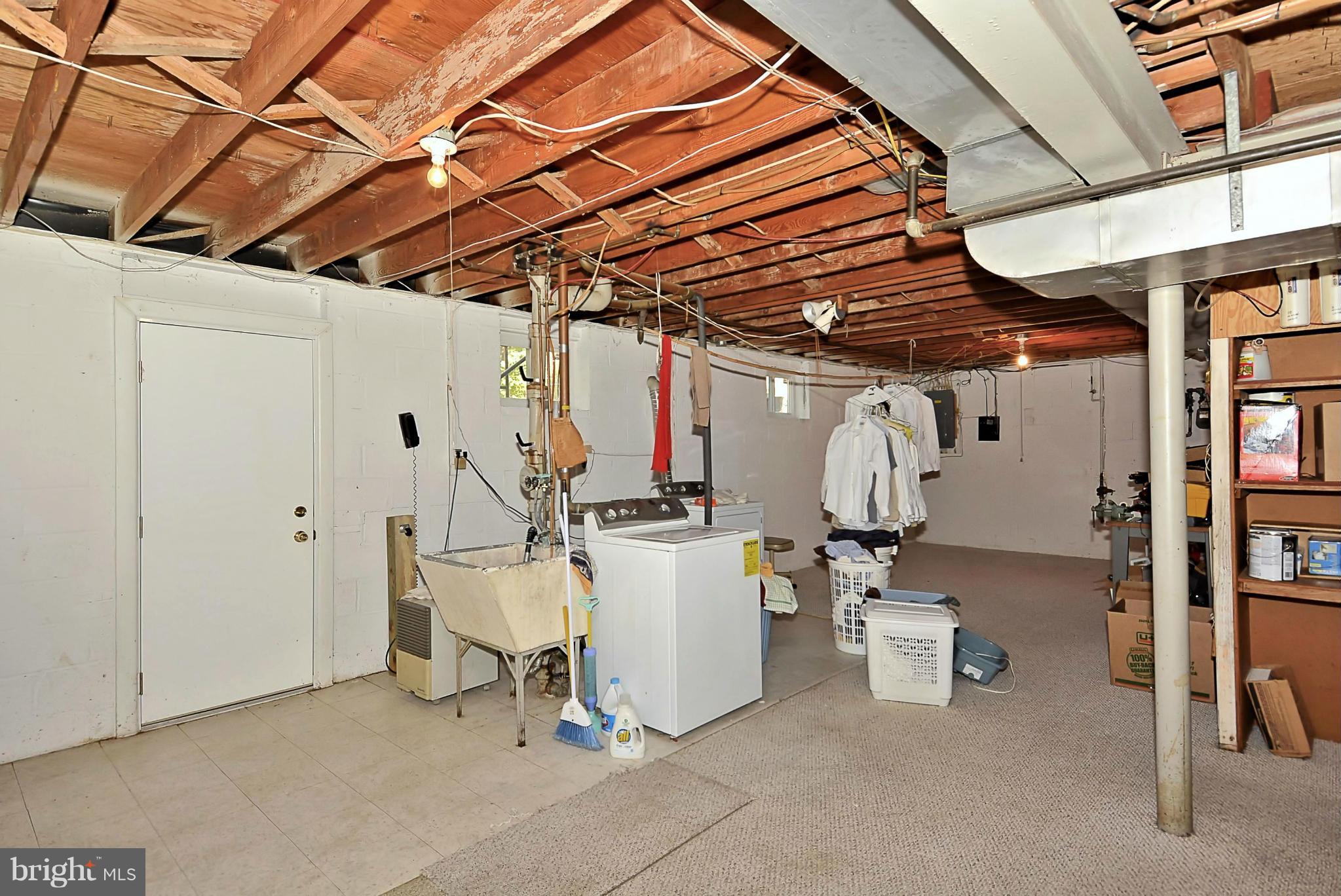 11612 Gilsan Street Silver Spring, MD 20902 - Photo 25 of 30 Utilities, Washer, Dryer
