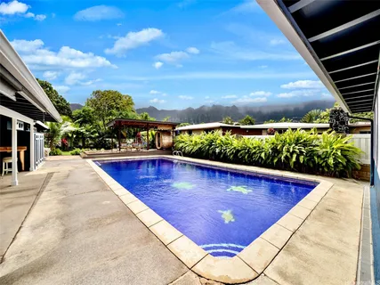 $3,210,000 | 41-046 Hihimanu Street, Waimanalo, HI 96795