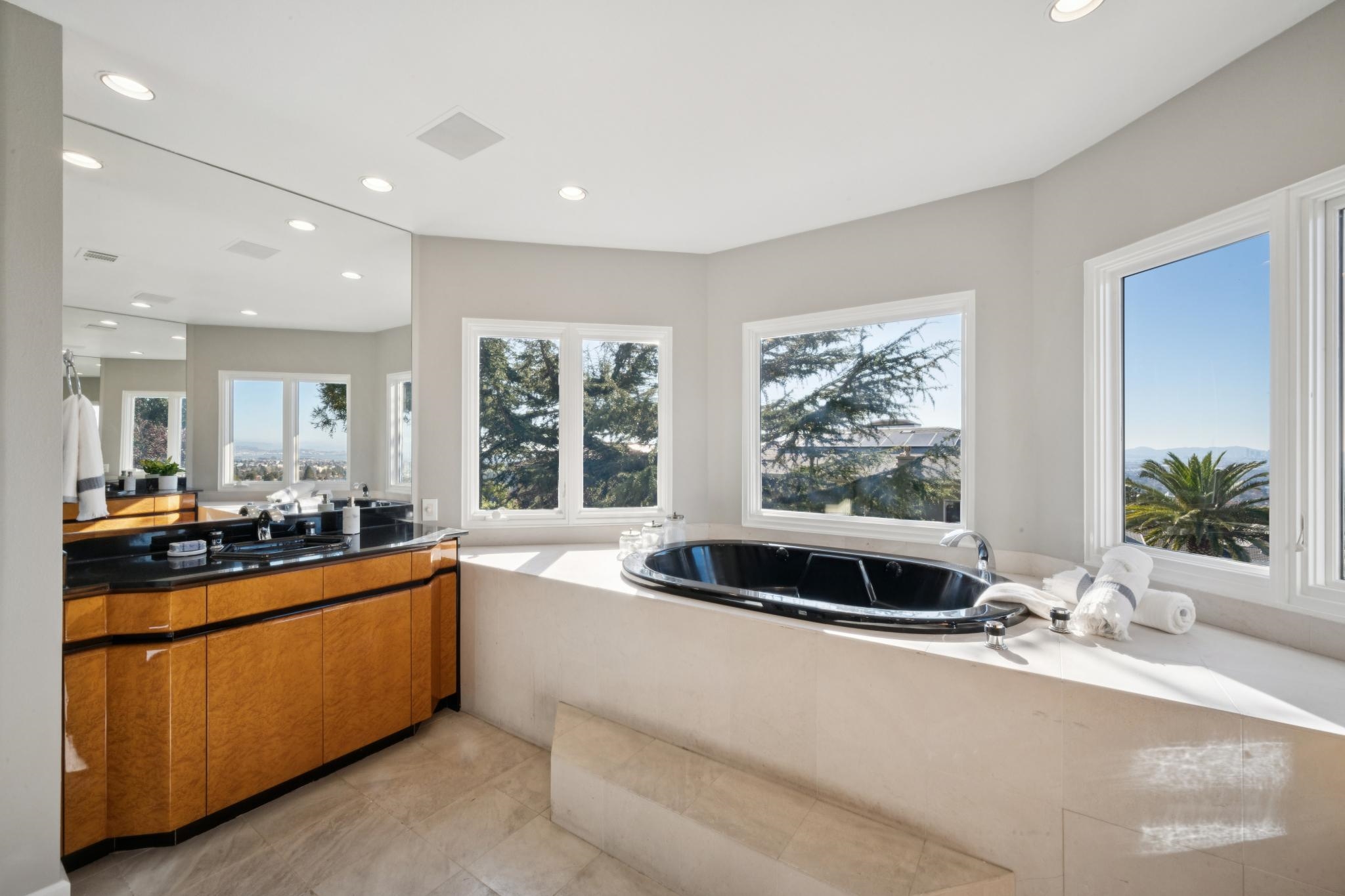 6000 Contra Costa Road Oakland, CA 94618 - Photo 38 of 60