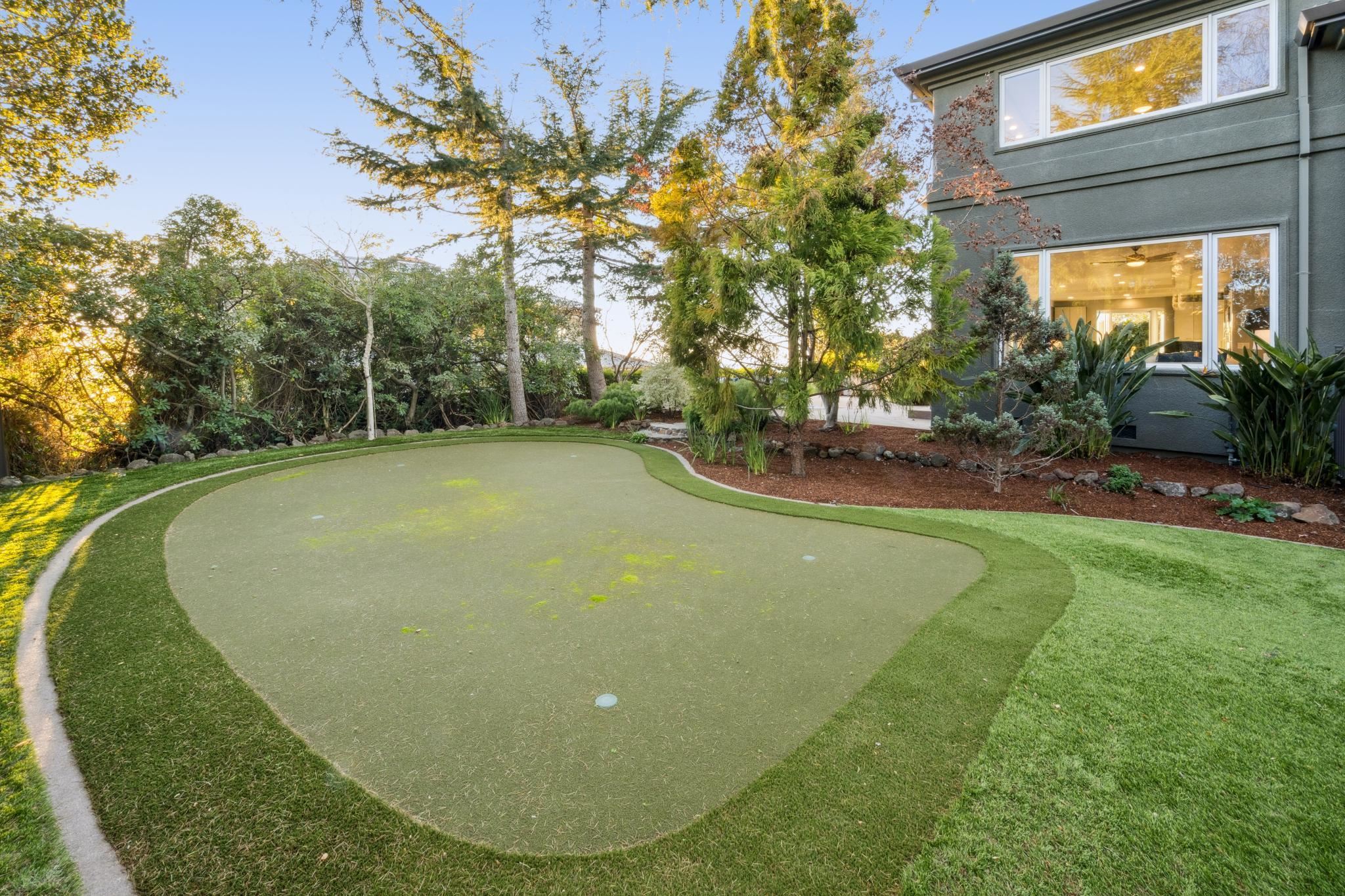 6000 Contra Costa Road Oakland, CA 94618 - Photo 7 of 60