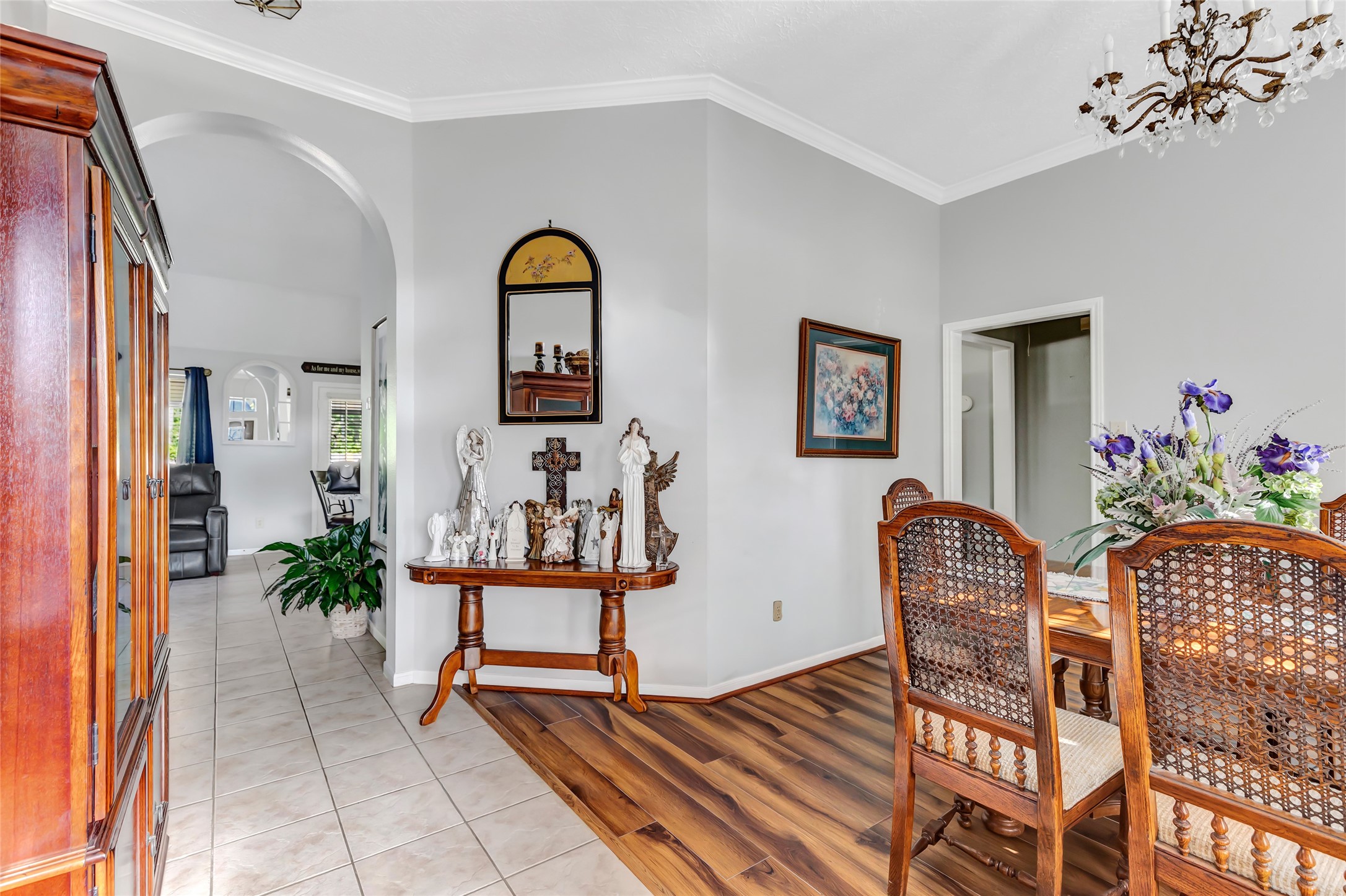 1014 North Rivershire Drive Conroe, TX 77304 - Photo 18 of 37 a view of a livingroom with furniture and wooden floor