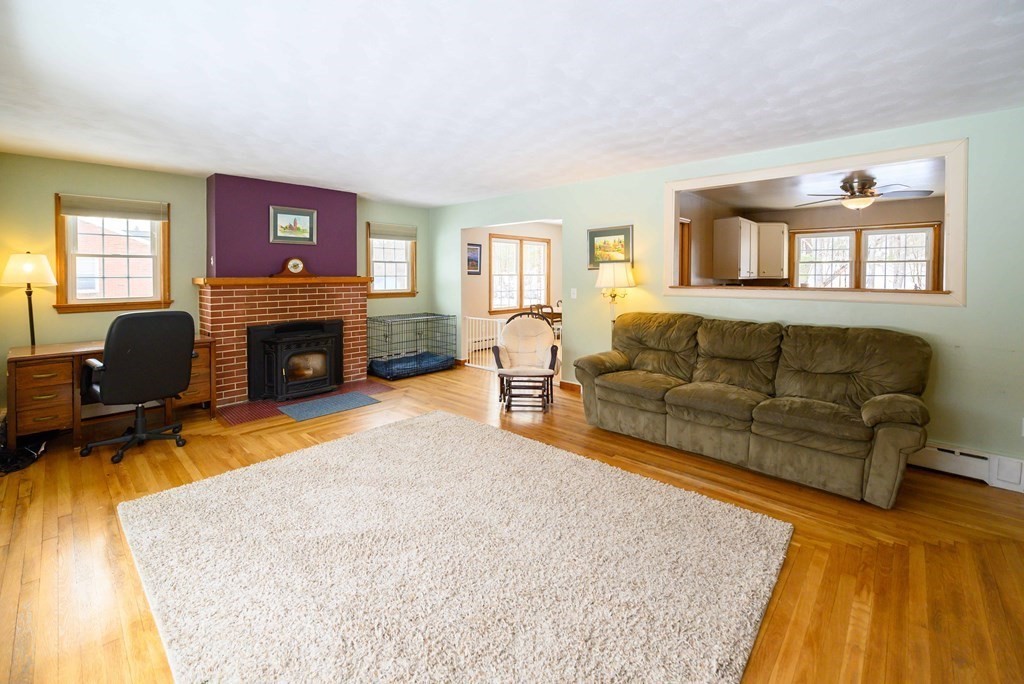 106 Greenwich Road Ware, MA 01082 - Photo 9 of 22