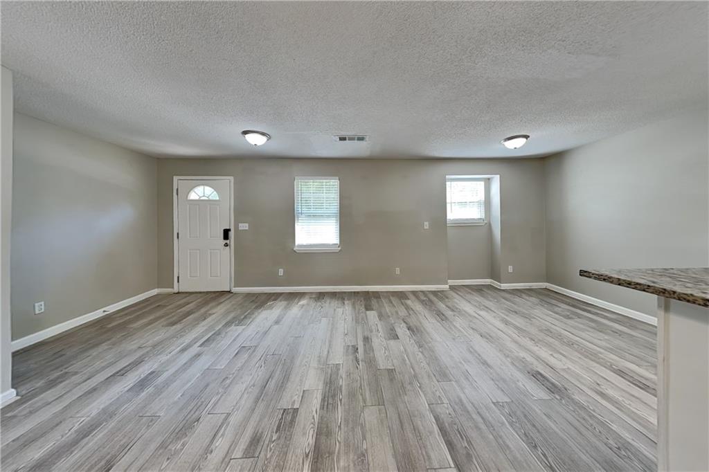 4956 West Ridge Drive Douglasville, GA 30135 - Photo 3 of 20