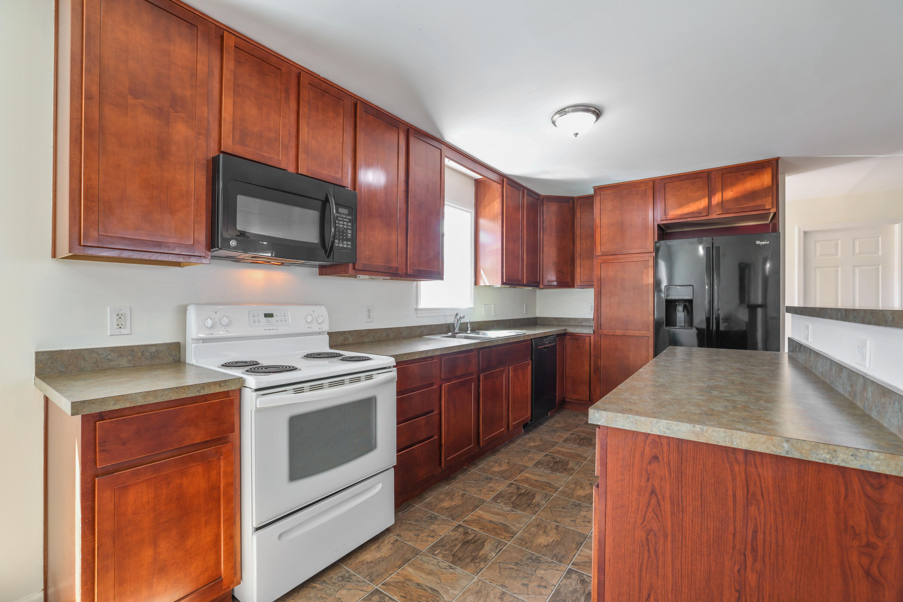 831 Litchfield Road Bowdoin, ME 04287 - Photo 7 of 22 3G0A9523