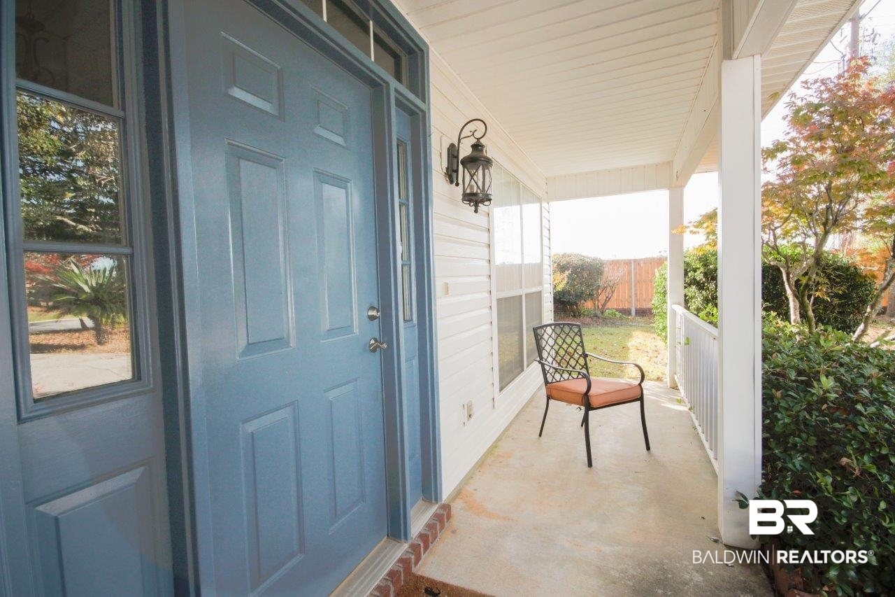 28510 Canterbury Road Daphne, AL 36526 - Photo 2 of 33