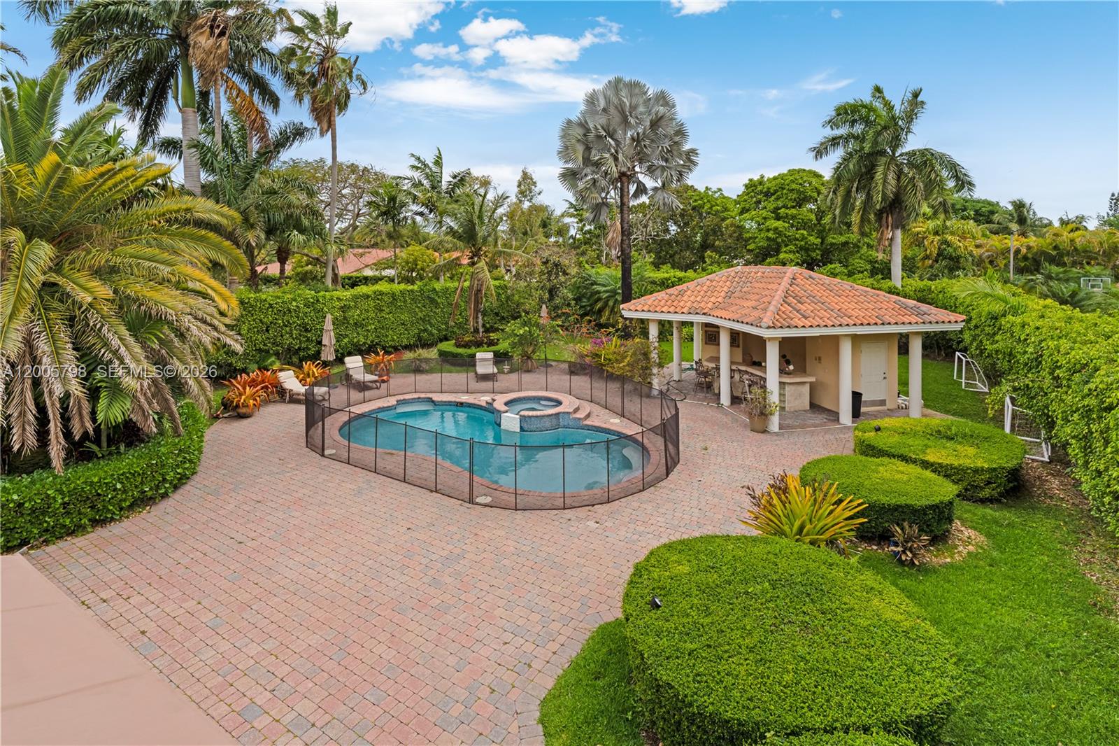 11071 Southwest 28th Street Miami, FL 33165 - Photo 46 of 78
