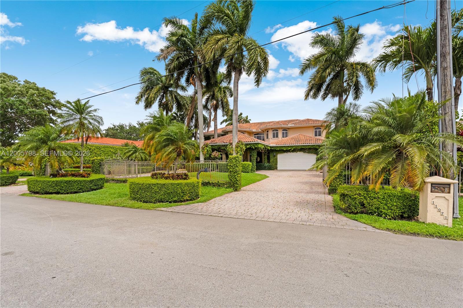 11071 Southwest 28th Street Miami, FL 33165 - Photo 64 of 78