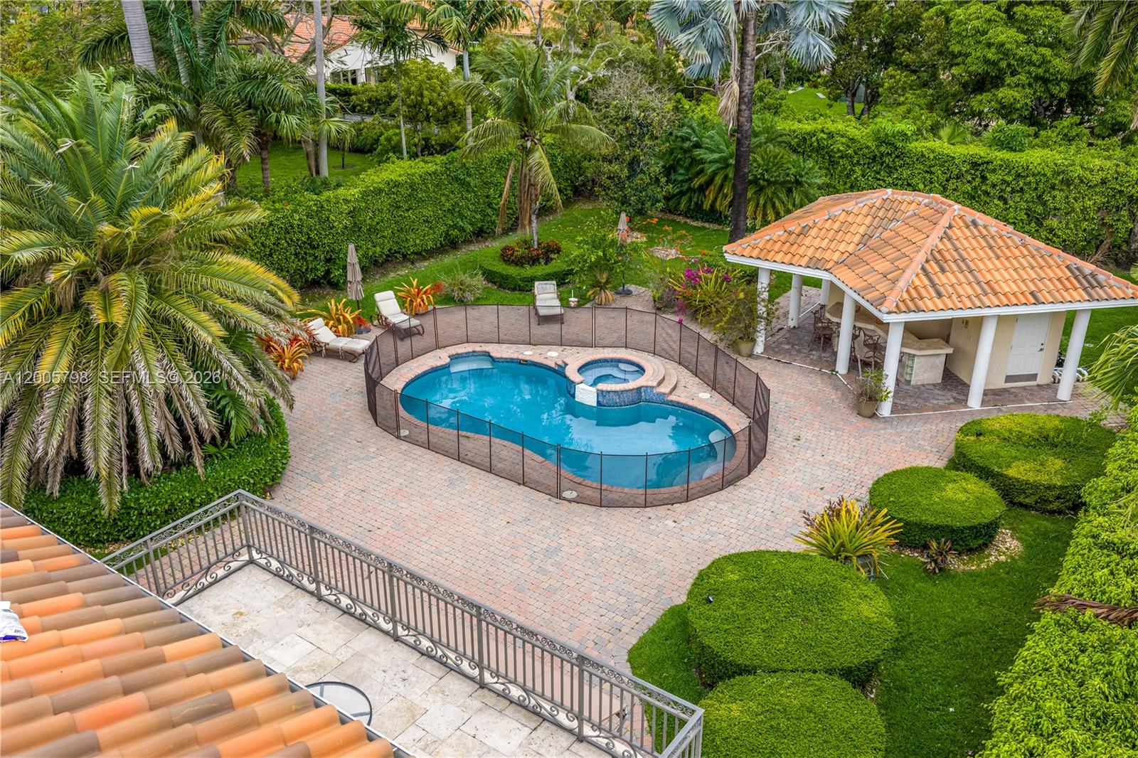 11071 Southwest 28th Street Miami, FL 33165 - Photo 74 of 78
