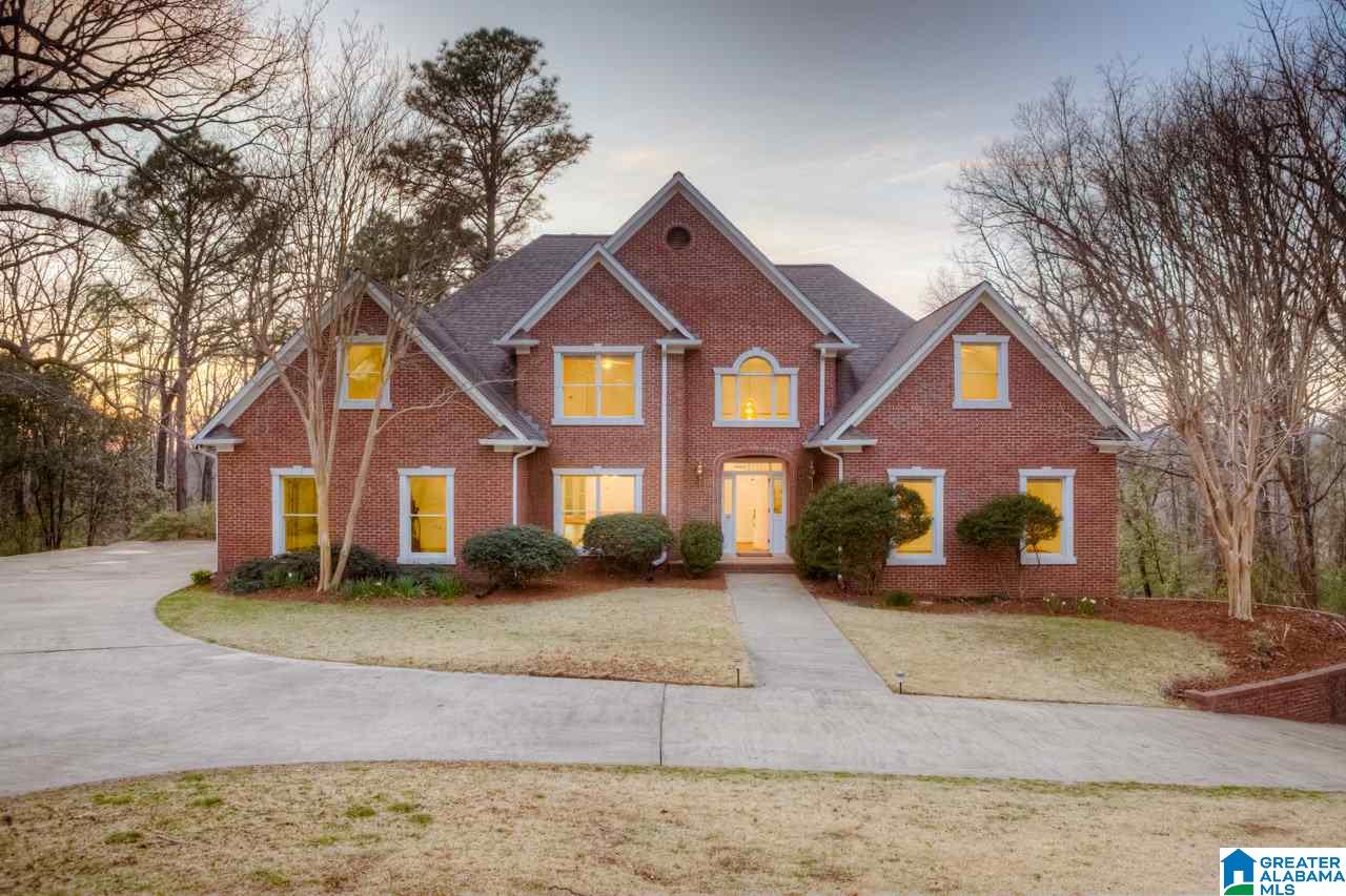 2660 Dolly Ridge Road Birmingham, AL 35243 - Photo 1 of 37