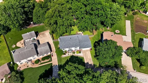 $389,000 | 29 Atwater Drive, St. Peters, MO 63376