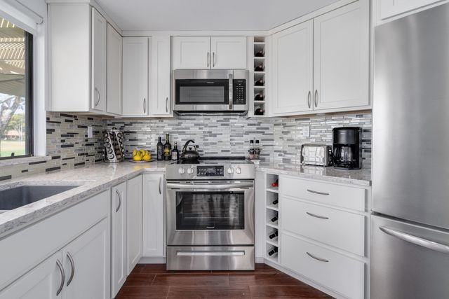 $6,000 | 41773 Preston Trail, Palm Desert, CA 92211