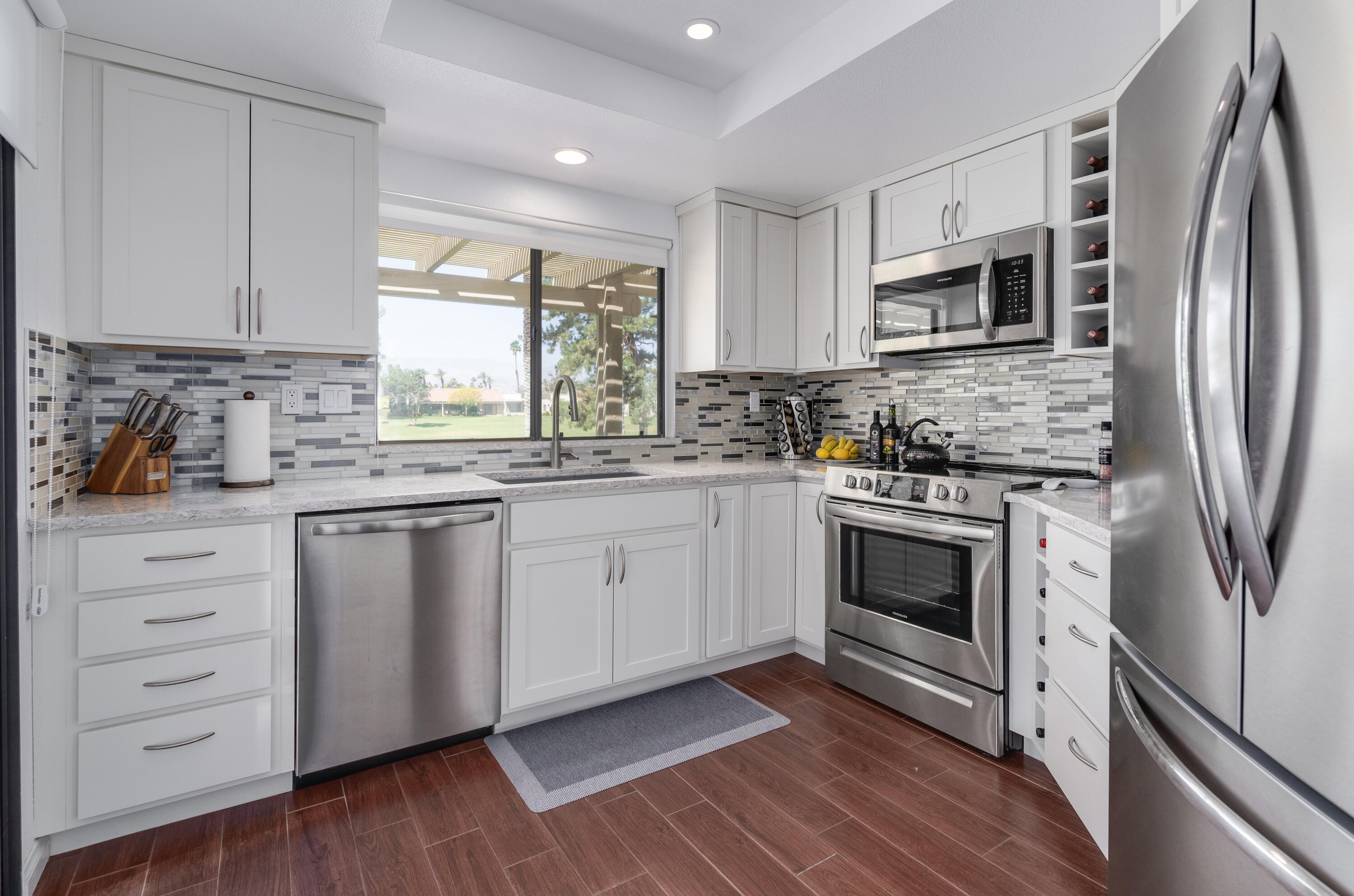 41773 Preston Trail Palm Desert, CA 92211 - Photo 8 of 20 Picture 7 (1)