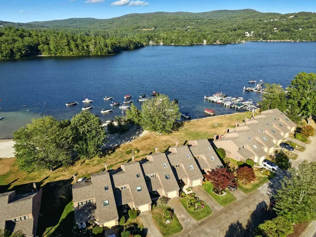 $849,900 | 35 Manor Estates Drive, Unit 14, Bristol, NH 03222