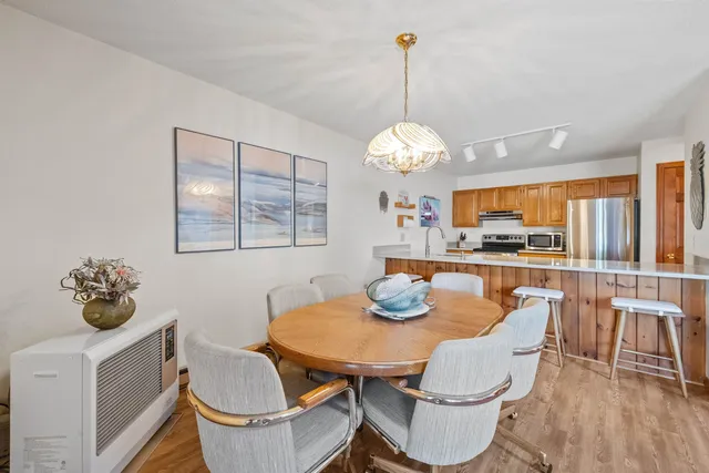 $849,900 | 35 Manor Estates Drive, Unit 14, Bristol, NH 03222