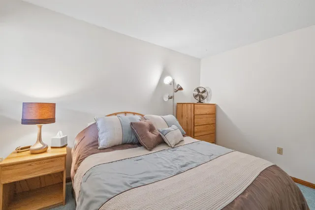 $849,900 | 35 Manor Estates Drive, Unit 14, Bristol, NH 03222