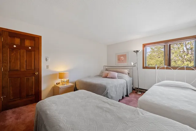 $849,900 | 35 Manor Estates Drive, Unit 14, Bristol, NH 03222