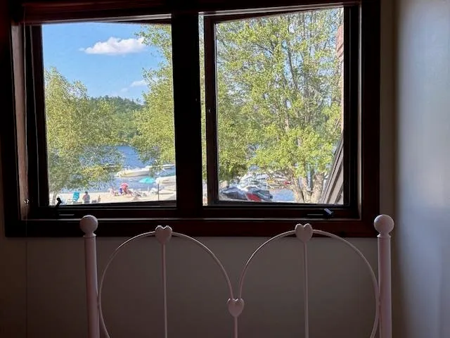 $849,900 | 35 Manor Estates Drive, Unit 14, Bristol, NH 03222