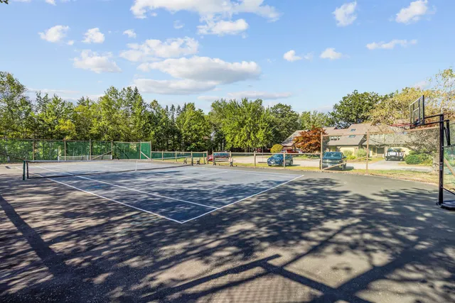 $849,900 | 35 Manor Estates Drive, Unit 14, Bristol, NH 03222