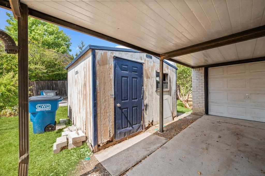 1206 Oakbluff Drive Lancaster, TX 75146 - Photo 23 of 24 Carport