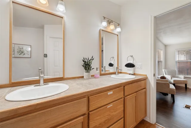 $3,700 | 5519 Hiline Road, Austin, TX 78734