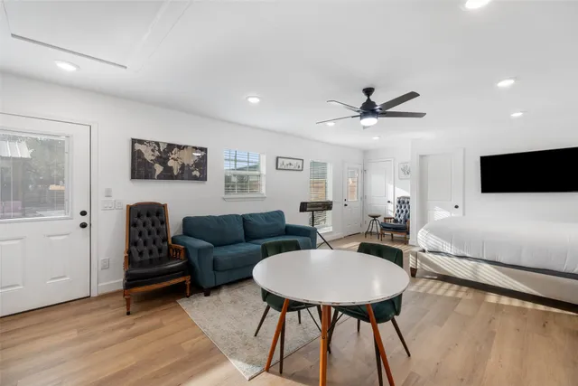 $3,700 | 5519 Hiline Road, Austin, TX 78734