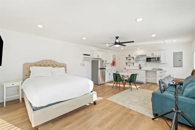 $3,700 | 5519 Hiline Road, Austin, TX 78734