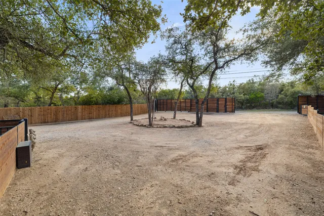 $3,700 | 5519 Hiline Road, Austin, TX 78734