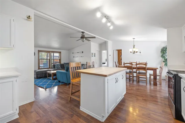 $3,700 | 5519 Hiline Road, Austin, TX 78734