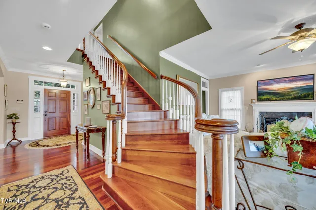 $1,325,000 | 471 Chelaque Way, Mooresburg, TN 37811