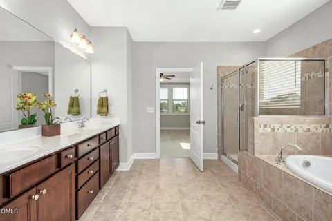 $699,000 | 2204 Stillness Pond Lane, Apex, NC 27539