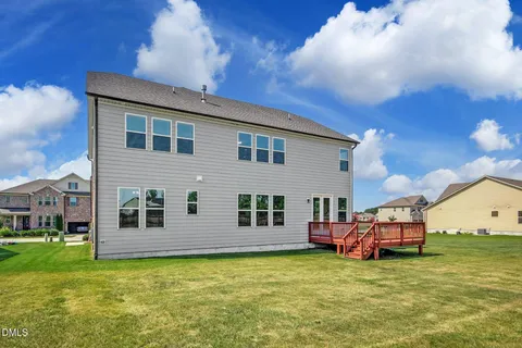 $699,000 | 2204 Stillness Pond Lane, Apex, NC 27539