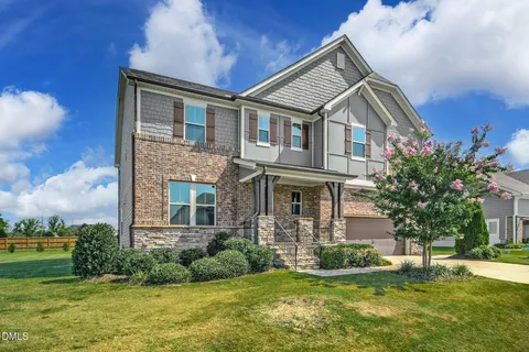 $699,000 | 2204 Stillness Pond Lane, Apex, NC 27539