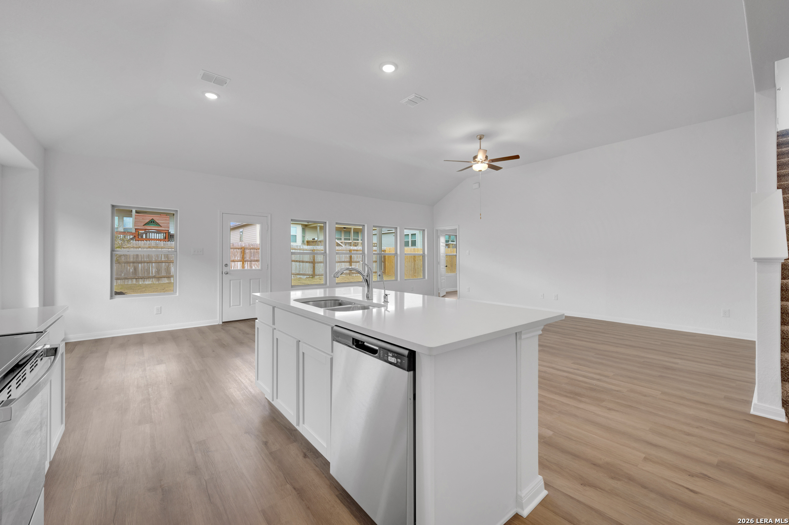 1164 Limestone Ridge Seguin, TX 78155 - Photo 9 of 48