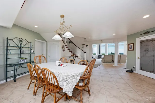 $1,050,000 | 1950 East 3700 North, Filer, ID 83328