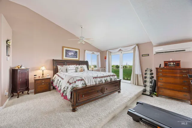 $1,050,000 | 1950 East 3700 North, Filer, ID 83328