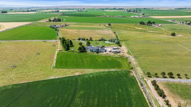 $1,050,000 | 1950 East 3700 North, Filer, ID 83328