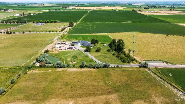 $1,050,000 | 1950 East 3700 North, Filer, ID 83328