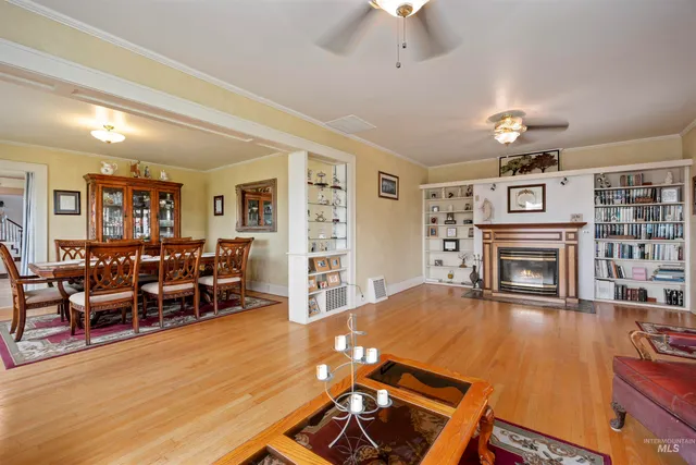 $1,050,000 | 1950 East 3700 North, Filer, ID 83328